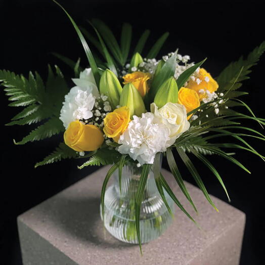 Penelope Arrangement in a Clear Vase
