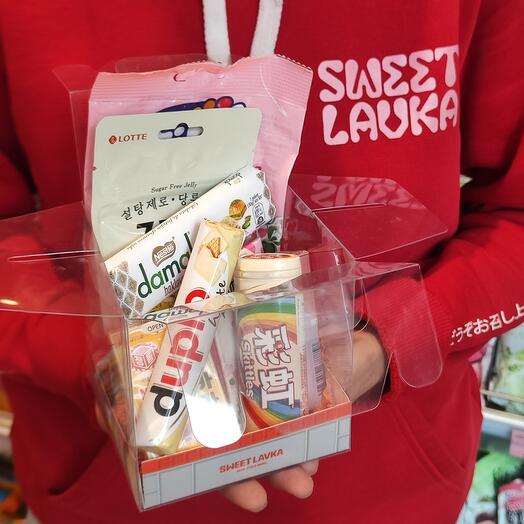 Набор иностранных сладостей "Milky Dreams box"