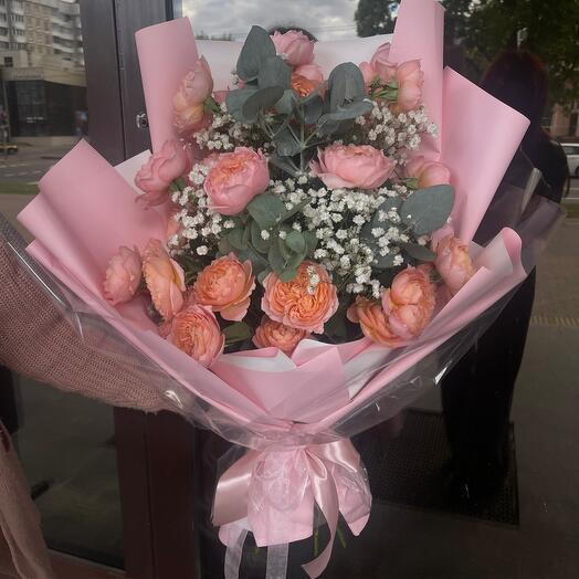 Букет  из пионовидных роз Шикарный