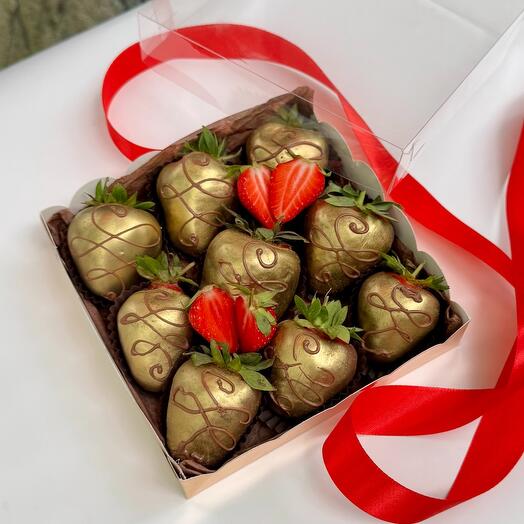 Набор Клубника в шоколаде Gold strawberry 9шт