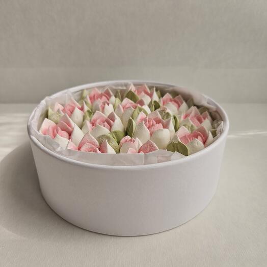 Зефирный букет в круглой коробке