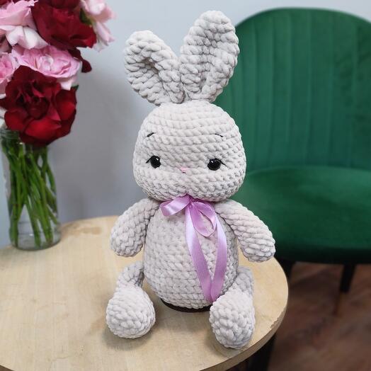 Плюшевый серый зайчик (ручная работа)