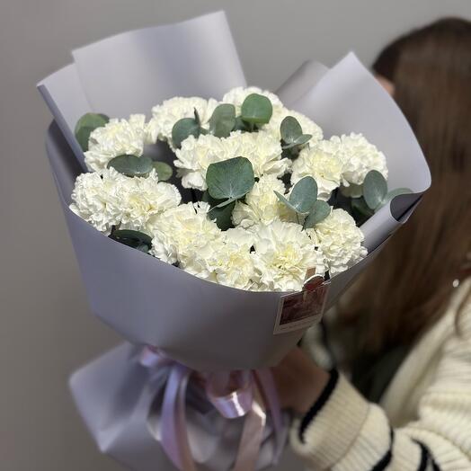 15 диантусов и эвкалипт