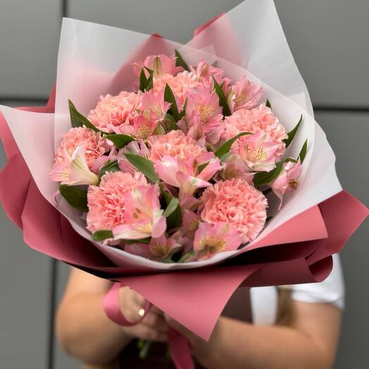BOUQUET 023. Альстромерия розовая,гвоздика розовая в букете
