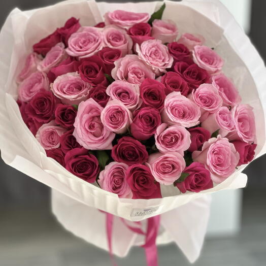 51 роза в нежных оттенках 🌸 большой WOW букет