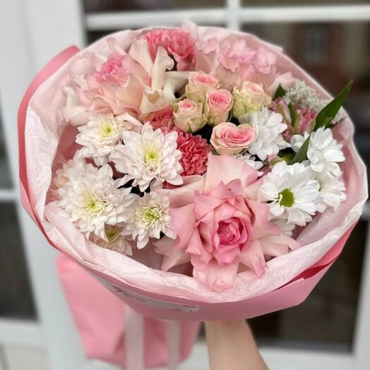 Букет сборный (французская роза, кустовая роза, альстромерия, хризантема, диантусы)