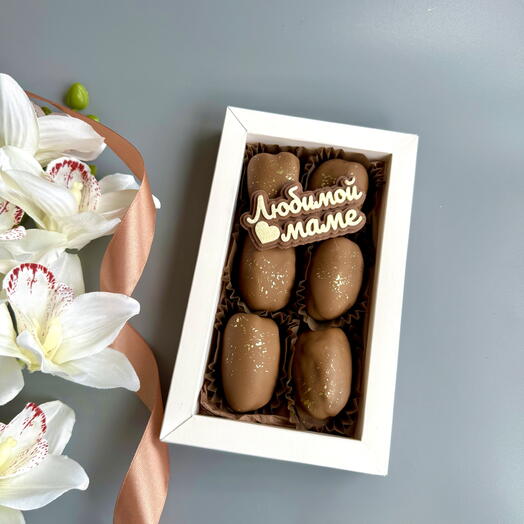 Финики с арахисовой пастой в шоколаде «Маме»