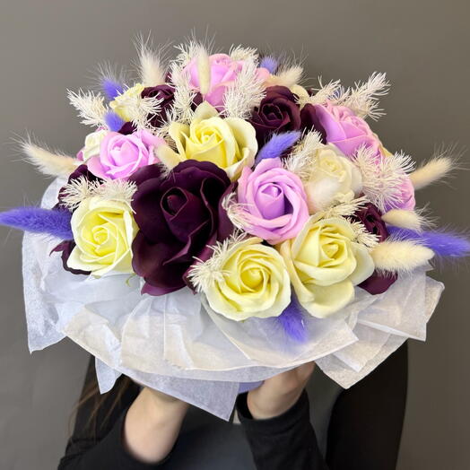 Композиция из мыльных роз «Урсула»