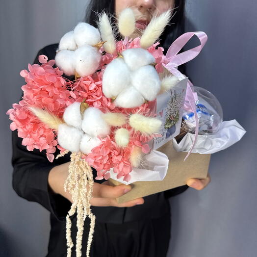 Нежный комплимент из сухоцветов +конфетки🍭