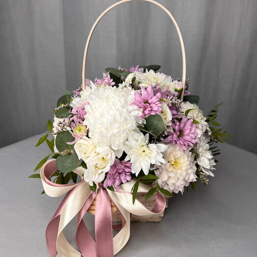 Корзинка микс из хризантем