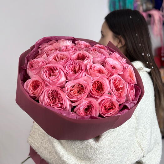 Моно букет из пионовидной розы « Сопровождение 25»