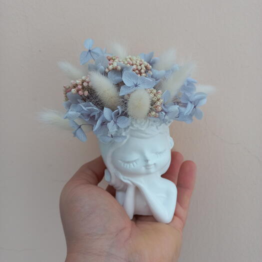 Дюймовочка