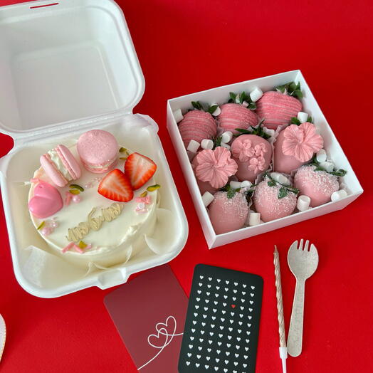 Бенто торт и клубника в шоколаде подарок на 14 февраля