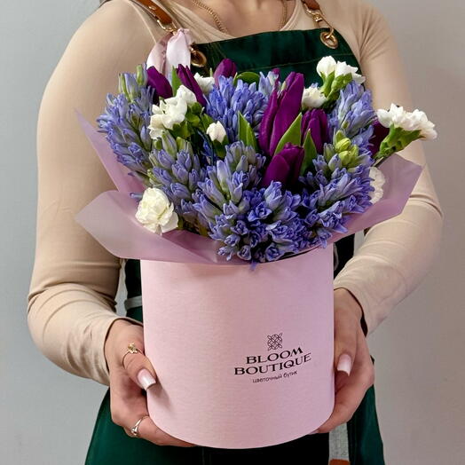 Цветы в коробке