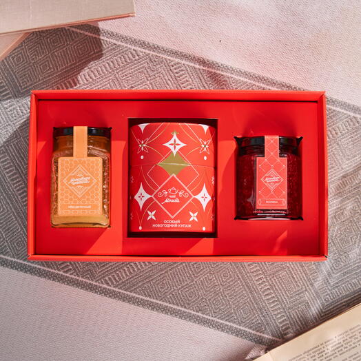 Набор чайный "Московское чаепитие" с цветочным мёдом и малиновым вареньем