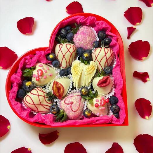 Romantic Heart Box with Chocolate