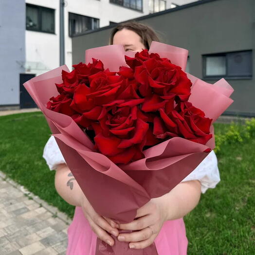 Монобукет из красных французских роз, 7шт