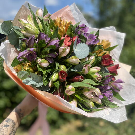 Микс альстромерии