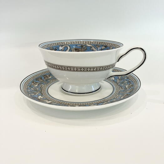 Чайная пара из костяного Английского фарфора Wedgwood