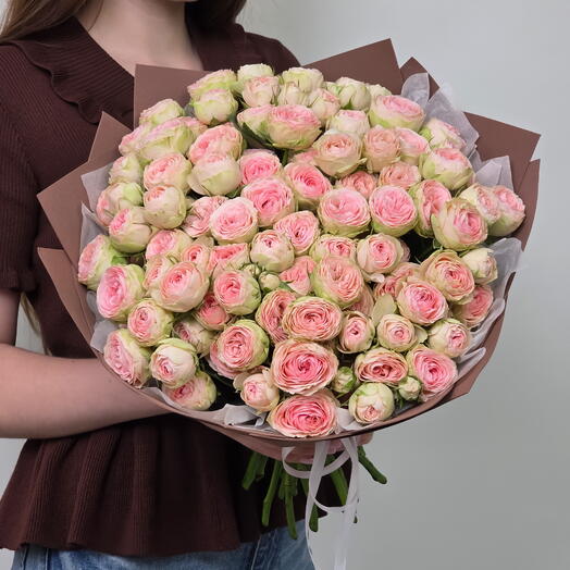Букет из кустовых роз Кети