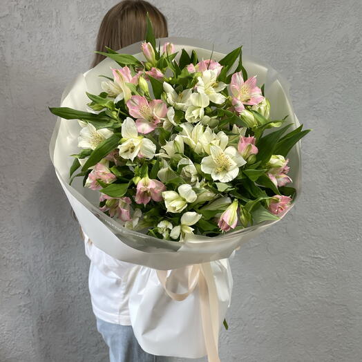 Букет из альстромерий микс 🤍🌸