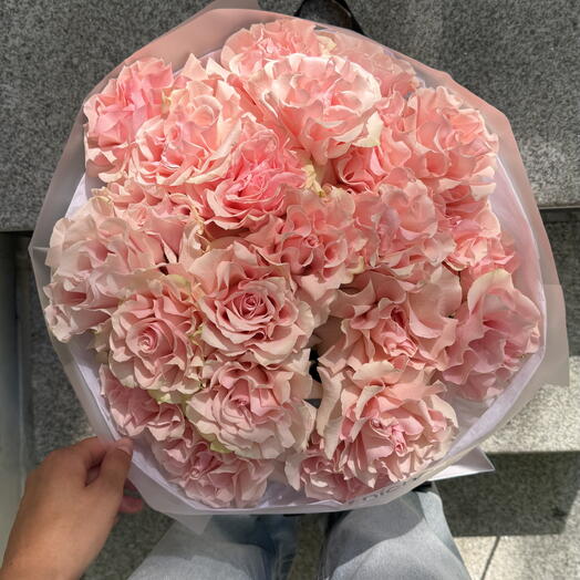 French roses mono bouquet M size