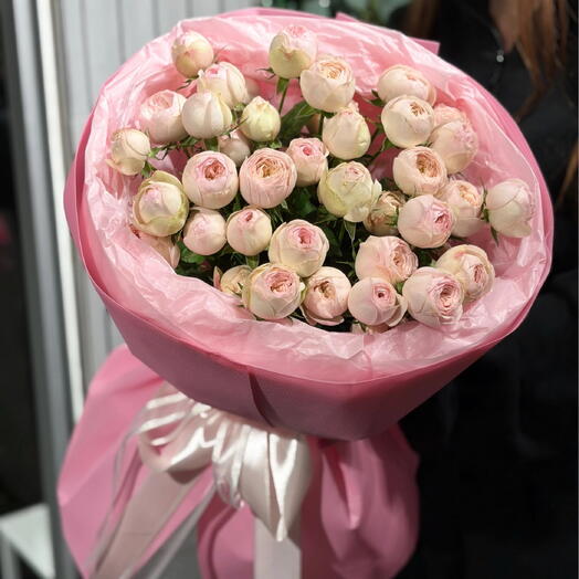 Букет из 9 кустовых пионовидных роз 🌸