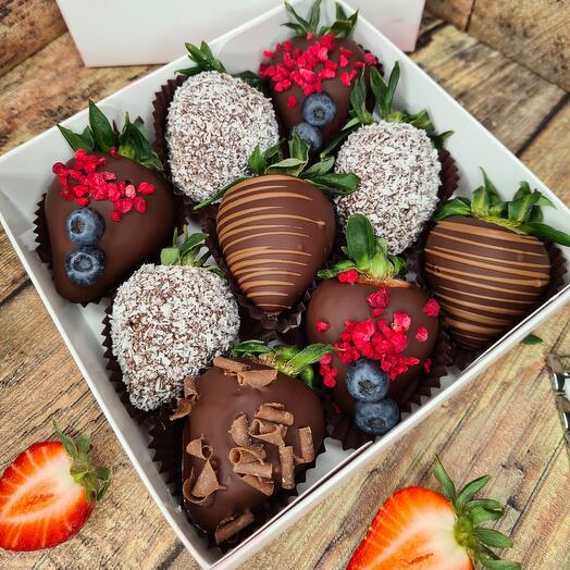 Коробка Десерт тёмный шоколад, Confectionery & Bakery Moscow, buy at a ...