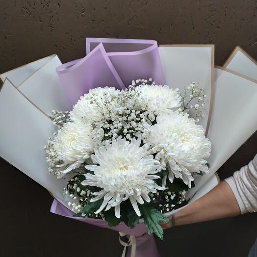 Bouquet of White Chrysanthemums
