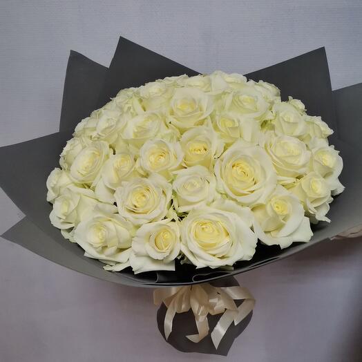 Ramo de 39 rosas blancas