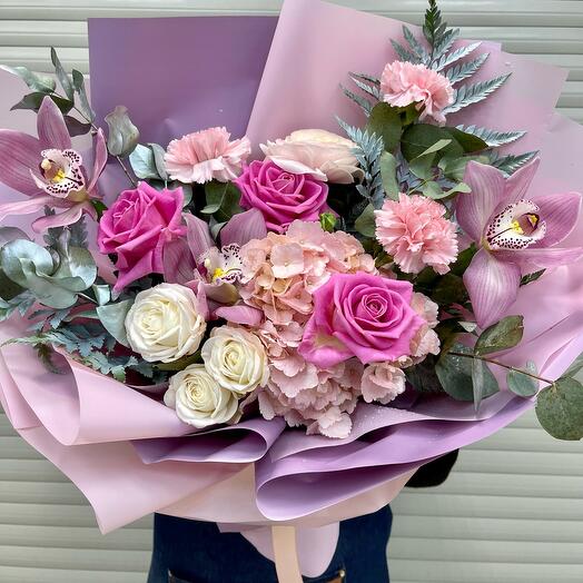 Author's bouquet -Raspberry sherbet 🍓