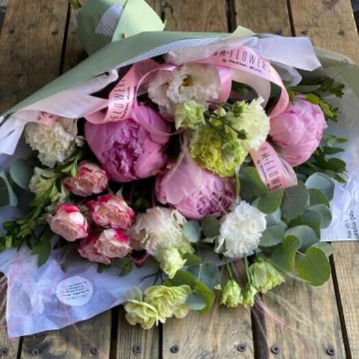 Букет с пионами 🌸