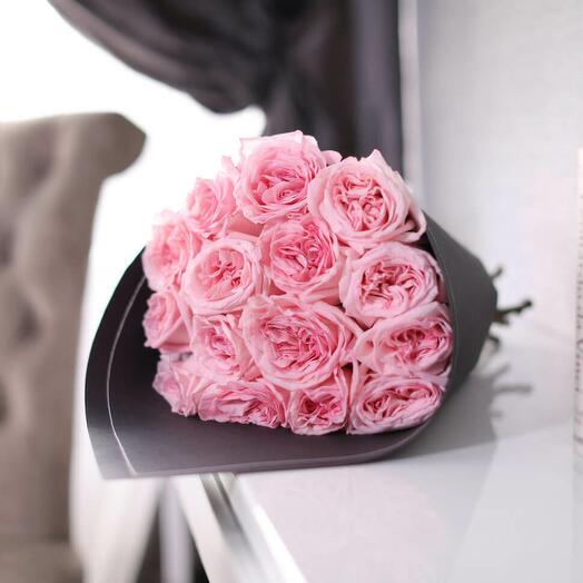 Bouquet of 15 roses "Pink OHara" BLVCK