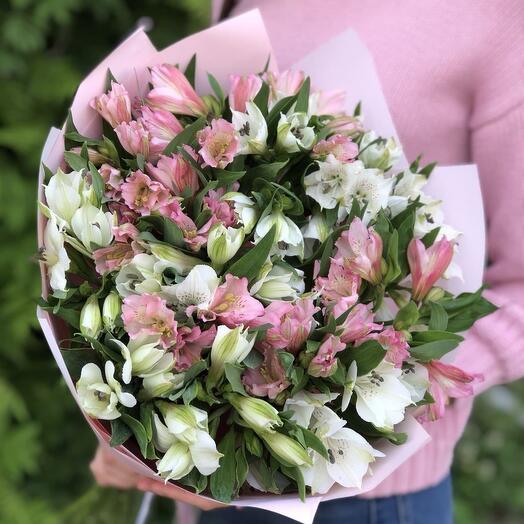Нежность! 15 альстромерий 💐🦋🍀 больше живых Цветов и меньше обертки пустой =)
