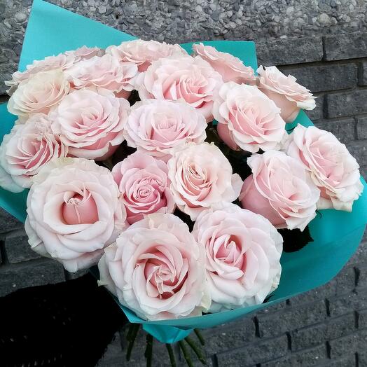 Ramo de rosas ecuatorianas 70 cm