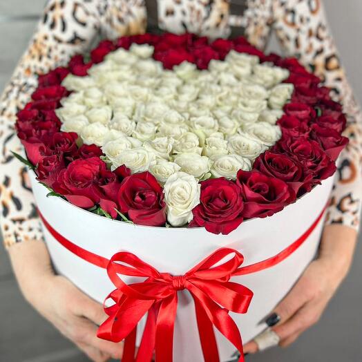 101 rosas en forma de corazón