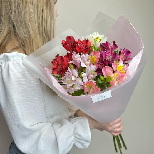 Букет комплимент  альстромерий