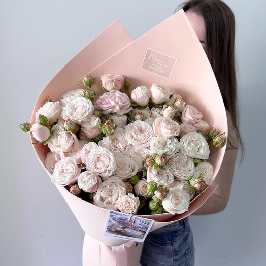 Rosas altas en forma de peonía en la decoración🌿 mono Bouquet
