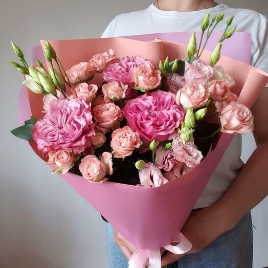 Bouquet of Country Blues roses, shrub rose and lisianthus