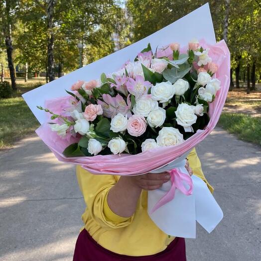 ✅Букет сборный из хризантем пионовидных кустовых роз,альстромерий,диантусов