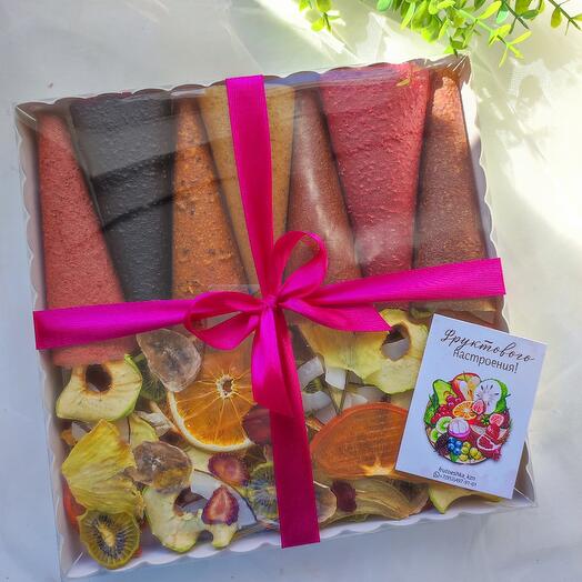 Conjunto de chips de fruta y pastas