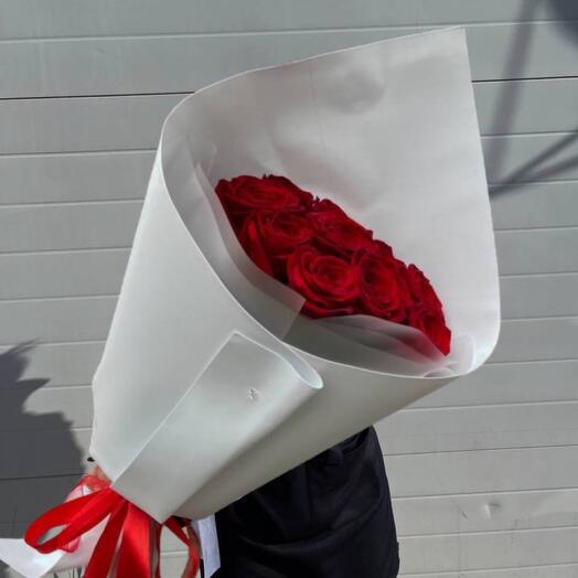 Monobucket of roses (S size)