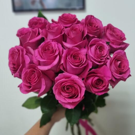 15 роз