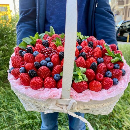 Клубничный рай 🍓
