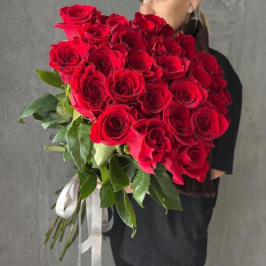 Bouquet of red roses 25 pieces