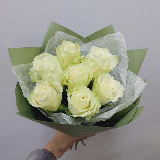 Букет з 7 троянд