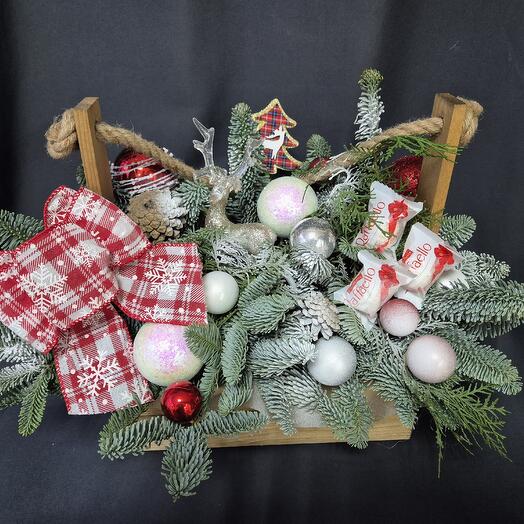 Стильный новогодний ящик