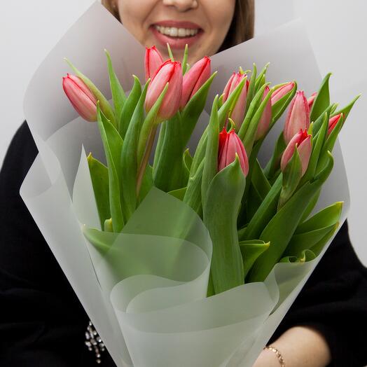 Букет красных тюльпанов, 15 шт., 45 см. Florentika