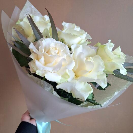 Букет с белоснежными французскими розами