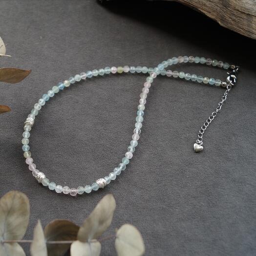 Колье из бериллов в ювелирной огранке